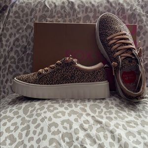 Shita casual Roxy tennis shoes